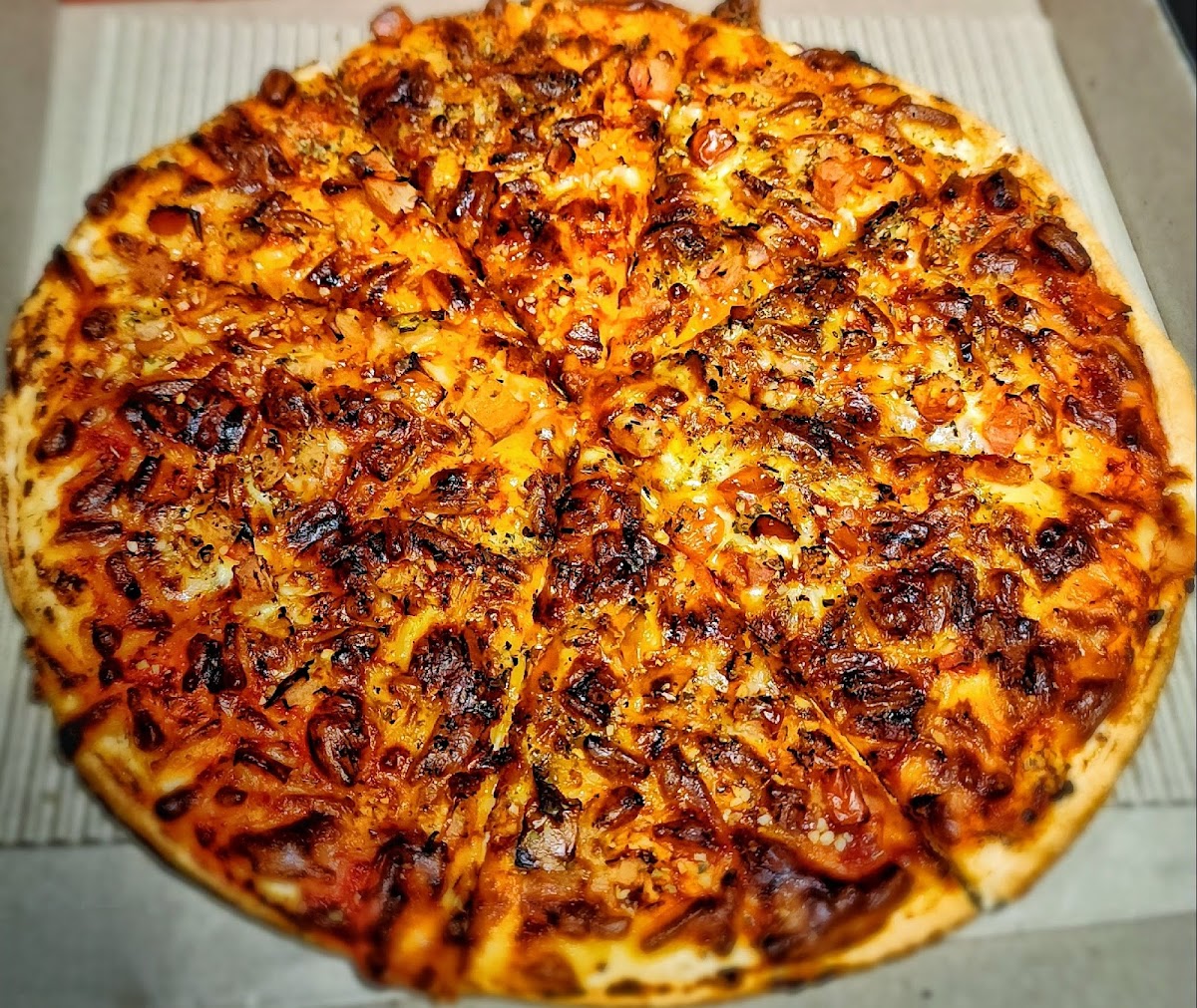 Pizza Hut Photo 10